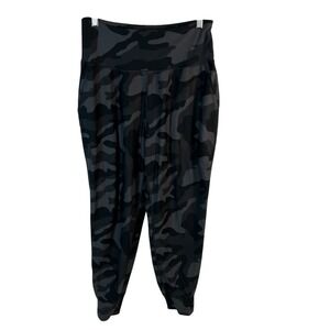 Old Navy Active Elevate Go-Dry‎ Leggings Camo High Waisted Gray Black Joggers